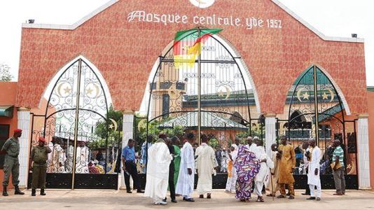 Cameroun : Un journaliste dénonce le diktat peulh dans les Mosquées lors des prêches