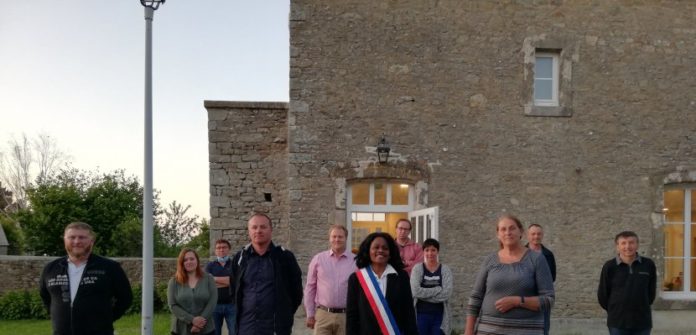 France : Juliette Hurlot, une Camerounaise d’origine élue Maire de la Commune de Clitourps