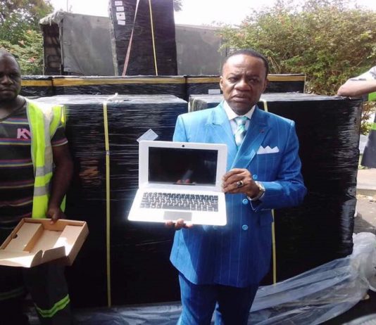 Don présidentiel de 500 000 ordinateurs aux étudiants : Fame Ndongo fait diversion