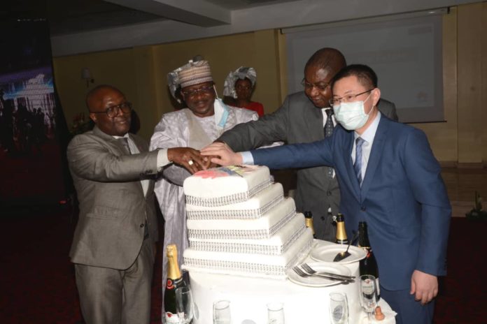 Cameroun – Huawei : Les bons points d’une coopération technologique et numérique