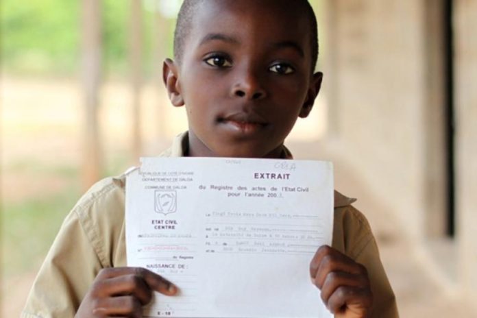État civil : un Fonds pour l’existence légale de 95 millions d’enfants