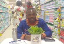 Interview exclusive : L’écrivain  camerounais Soh James présente « Le management par le Kongossa »