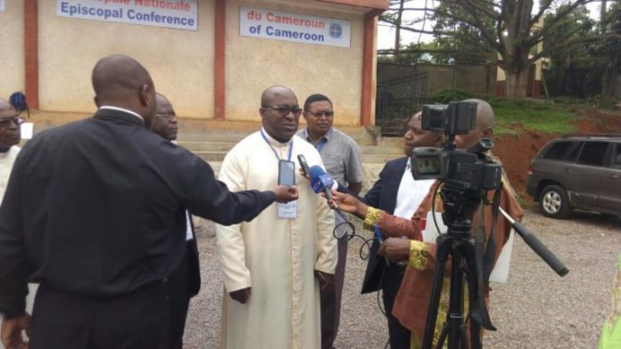 Entretien – Abbé Benoît Marie Ndongo Andengue : « Nous voulons une école qui œuvre pour la promotion du dialogue et de la paix »