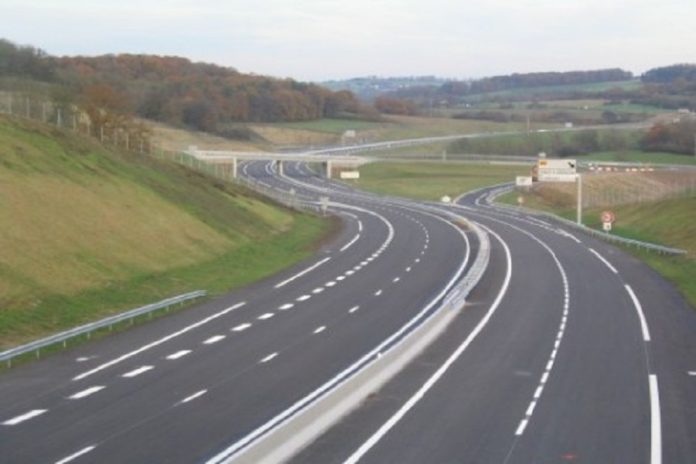Livraison de l’autoroute Yaoundé-Nsimalen : Quatre entreprises Chinoises sous pression du gouvernement camerounais