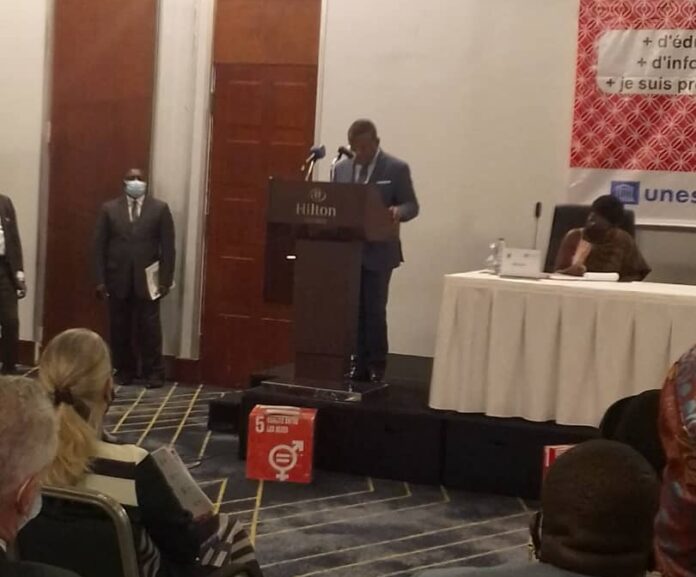 Lutte contre le VIH au Cameroun : Chief Joseph Dion Nguté pour la protection des jeunes contre la maladie