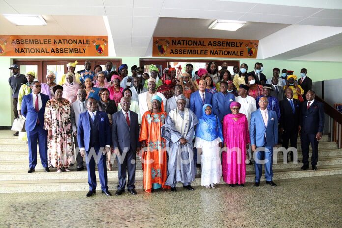 Bilinguisme et le Multiculturalisme : La Commission Musonge accueille Julienne Madia