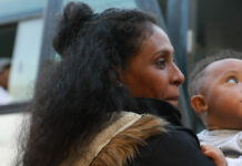 Tunisie et Libye : des experts de l’ONU condamnent l’expulsion collective de migrants soumis à « un racisme brutal »