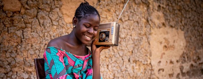 La radio, le médium universel qui ne laisse personne de côté