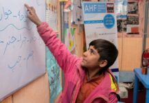 Education : les garçons plus exposés au décrochage scolaire, alerte l’UNESCO