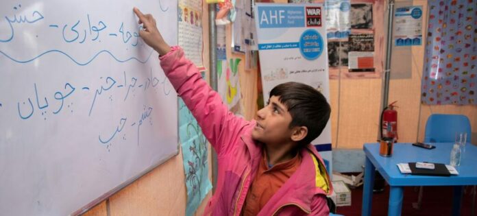 Education : les garçons plus exposés au décrochage scolaire, alerte l’UNESCO