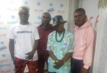 Interview de Barry B, porte-parole de « La Team Strickers 237 » :  « Ne jamais baisser les bras face aux difficultés »