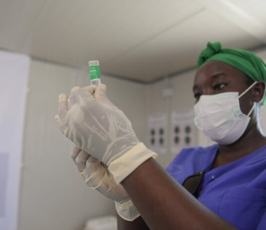 Niyel plaide pour une adhésion totale à la vaccination systématique en Afrique.