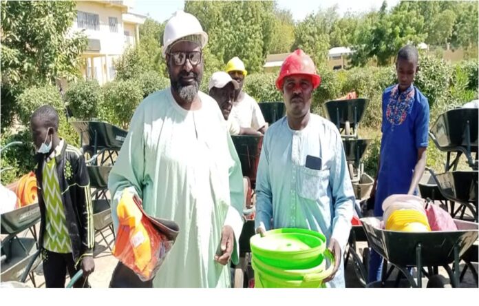 Visite de réconfort de Moustapha Ali aux déplacés suite d’inondations sur le site de Madagascar…