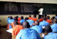 Rentrée scolaire 2023-2024 : les syndicats des enseignants réclament la réforme du système éducatif