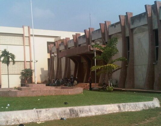 Filière poisson au Cameroun : La société CONGELCAM poursuivie en justice par l’Observatoire pour le Développement Sociétal