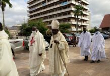 Eboulement de Mbankolo au Cameroun : L’Archévêque métropolitain de Yaoundé Monseigneur Jean Mbarga invite à une messe