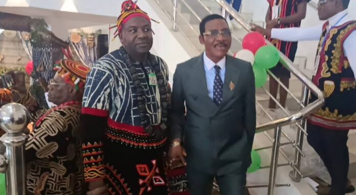 Nord-ouest Cameroun : Honorable Dr Kumase Simon Powoh mobilise pour le développement d’Awing et appelle à la paix