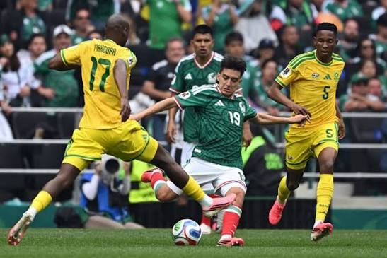 Mondial 2026 : Gilberto Mora, le prodige de 17 ans qui fait déjà parler de lui