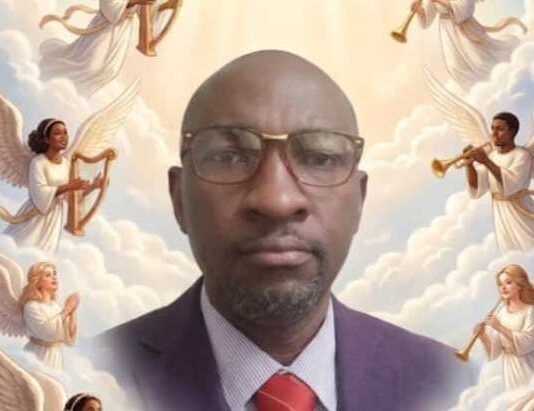 Au Cameroun , l’Association des Journalistes Patriotes du Cameroun rend hommage au journaliste Steve SEKE