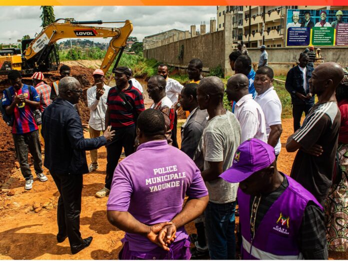 Au Cameroun, le Maire Yaoundé Ier Jean Marie Abouna lance la construction d’un ouvrage de franchissement à Olembé