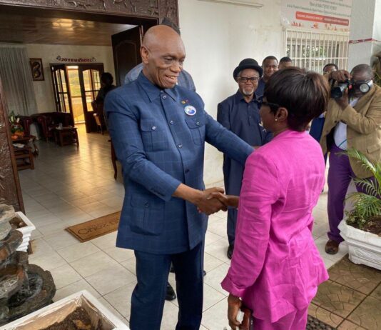🏆 Aboudi Onguene et Ngah Manga chez Henri Eyebe Ayissi : la Lékié honore ses filles Championnes d’Afrique !