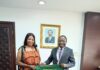 FOOTBALL FÉMININ : Valentine Nguele reçue par le ministre de l’Eau et de l’Énergie